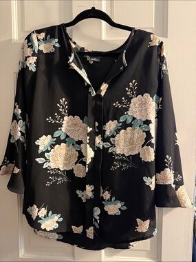 Van Heusen Floral Button-Front Women’s Blouse - Black with Cream & Teal Flowers